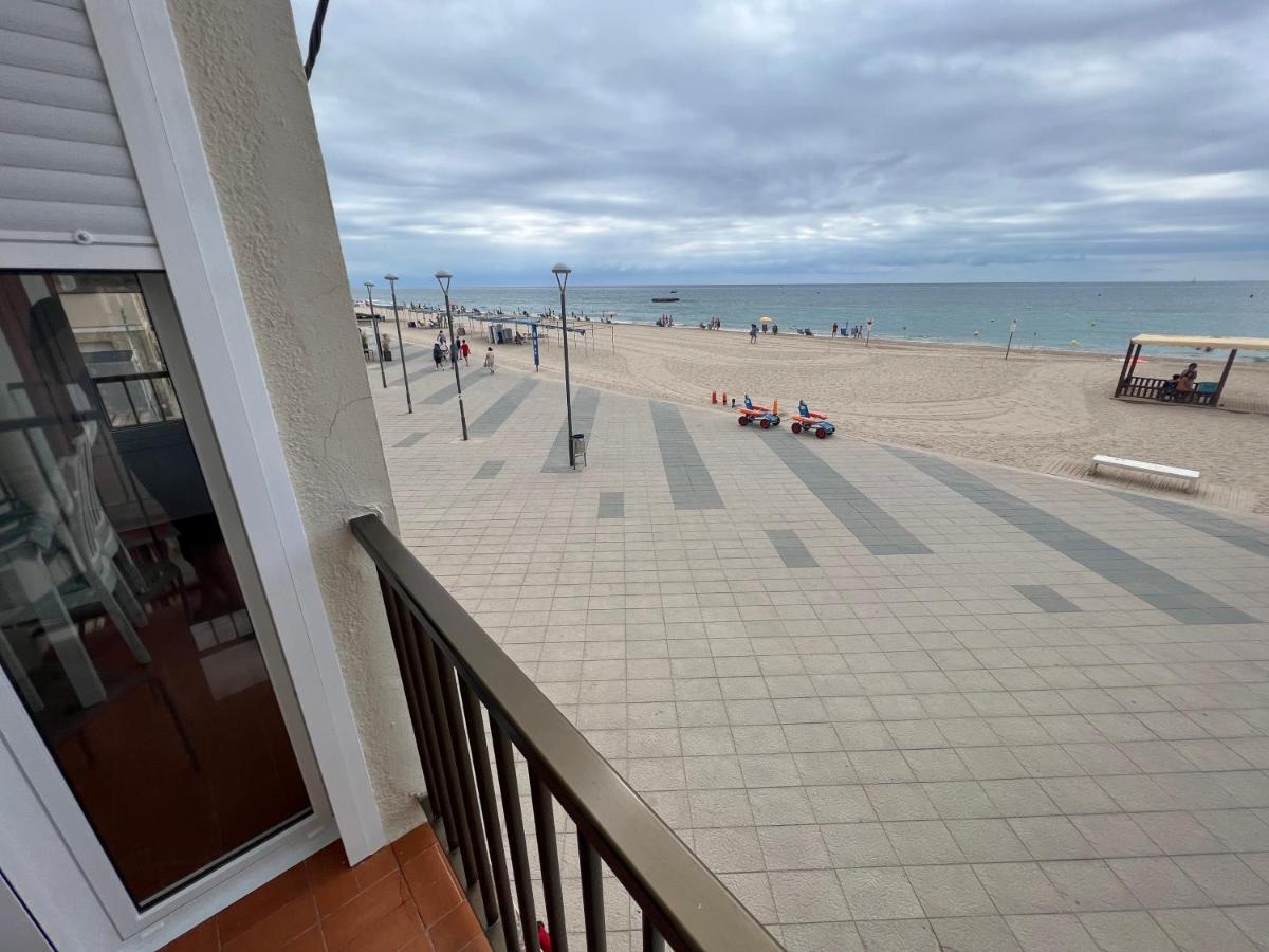 El Bull De Baix A Mar Apartment Torredembarra Ngoại thất bức ảnh